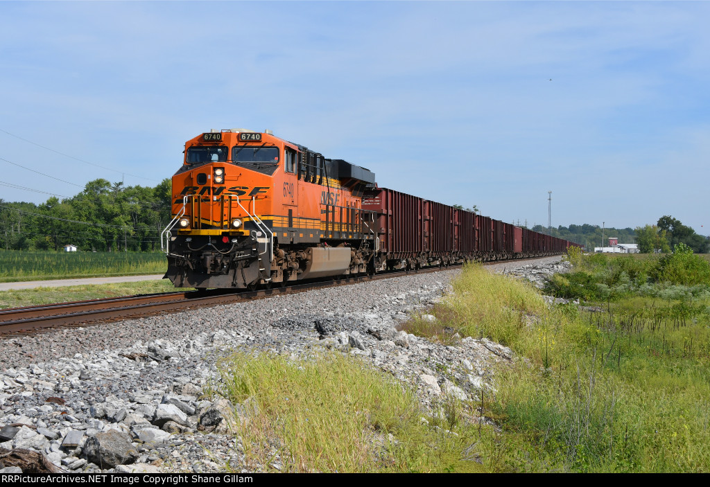 BNSF 6740